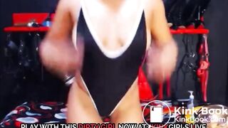 SCAT GIRL SWALLOW BIG SHIT AND VOMIT