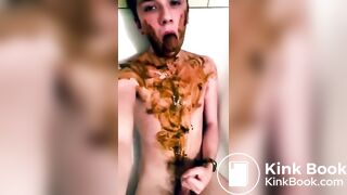 scat boy pissing