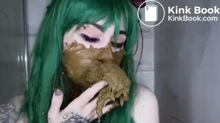 Dirty Betty shot smear in green panties