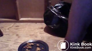 Fed me her daughter' shit-prepare the meal2