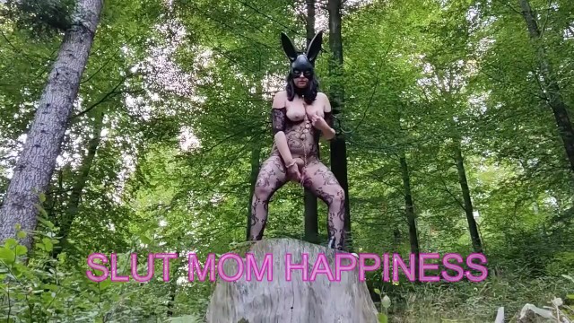 Cosplay hot milf in a bodysuit and bunny mask masturbates until she cums