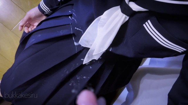 紺セーラーに手コキ服射 パート２ cum onto sailor school uniform Part 2