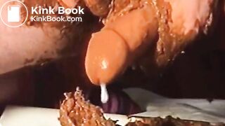Scat - ShittyCumCloseup