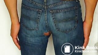 KV in knallengen Jeans