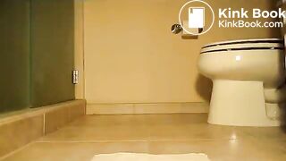 Shitting 9-10-2011 Big Thick Soft Grainy Pile