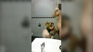 Boyfriend shits for his girlfriends pleasure
