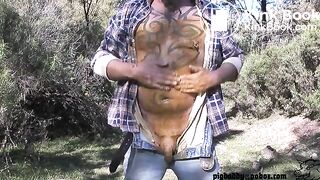 Smearing While Bushwalking