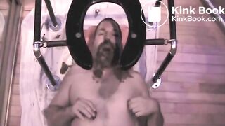 Ox's Toilet Eats Shit