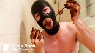 Scatman with anal beads