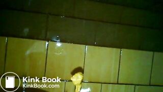 shit in shower