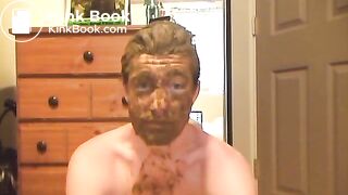 Hot twink smearing shit