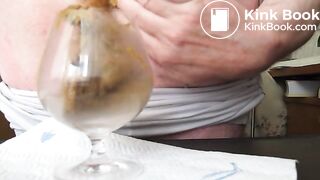 Shit in glass II