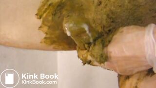 big shit smearing action