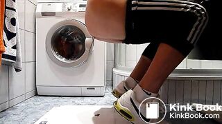 Sportboy scheisst dünnschiss