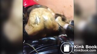 zwei scatlatexfotzen 2-Mobil