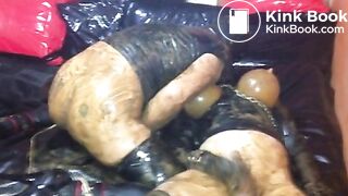 zwei scatlatexfotzen 2-Mobil