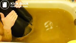 pooping in lycra in bathtub