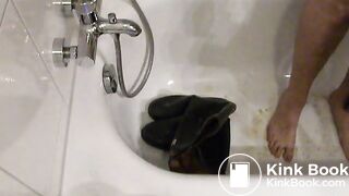 Gummistiefel vollgeschissen und abgewichst