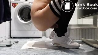 Scatnutte beim Scheissen