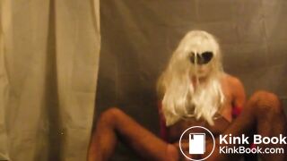 00037 scat and piss before cumming