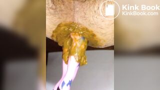 042_morigan U101128_02