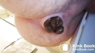 Big shit, stretched arsehole