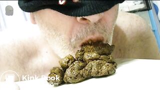 Con la boca llena de mierda