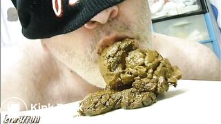 Con la boca llena de mierda