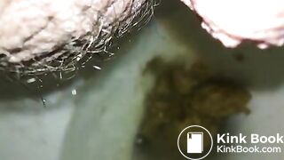 Me shitting