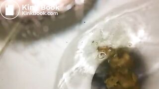 Me shitting