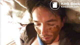 shit smearing over the face (04-01-2017)