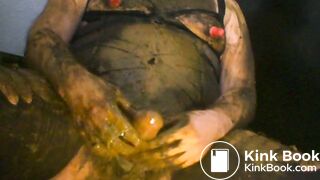 smeared in shit while dressed like a pro