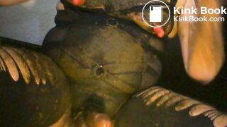 smeared in shit while dressed like a pro