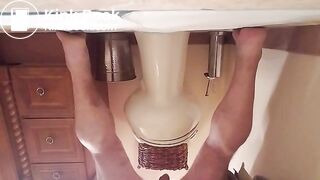 Limey craps a 2 day load of soft shit