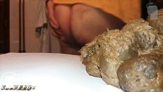 SCAT On the edge of the bed