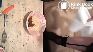 Scheiße mit Banane und Pudding gefressen