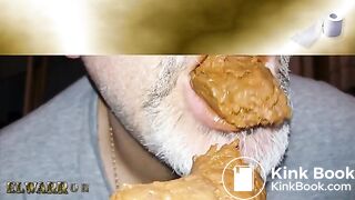 En bandeja, mi caca Pooping on a tray