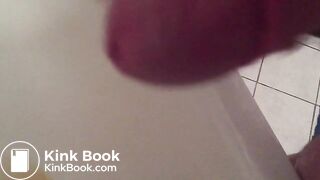 Wanne voller Kacke und Pisse mit Sperma veredelt !!!