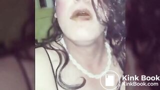 Scatqueenleila swallow