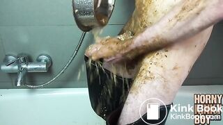 Food Repacking and Scat Wanking in Bathtub