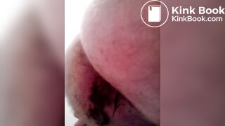 Fat Pig Top hole winking after shit
