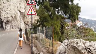 PEE in PUBLIC in my way to the BEACH