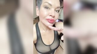 Hot Milf Is Making Her Pussy Wet And Squirt