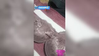 Cuándo mi esposo me da permiso y le traigo un regalito en mi interior le traigo lechita de mi amante