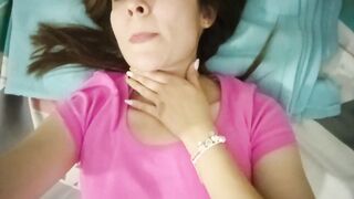 Pack colegiala argentina coño rosadito SE LE VE LA CARITA