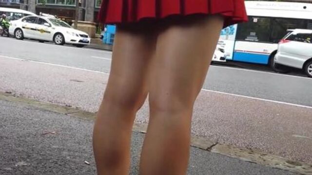 Bare Candid Legs - BCL#026