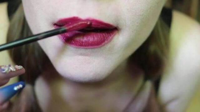 lip gloss application, kisses and nylon touches