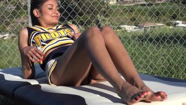 Public Voyeur Sunbathing ~ Cheerleader 'upskirt, feet, no panties' (Viva Athena)