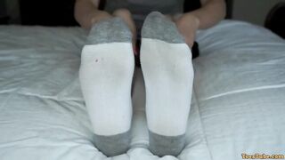 MommysPOV Soles Feet - Dear John, I am Ticklish (zklS-d-txrY)