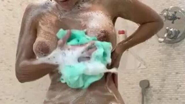 Lena The Plug Nude Shower Porn Video Leaked